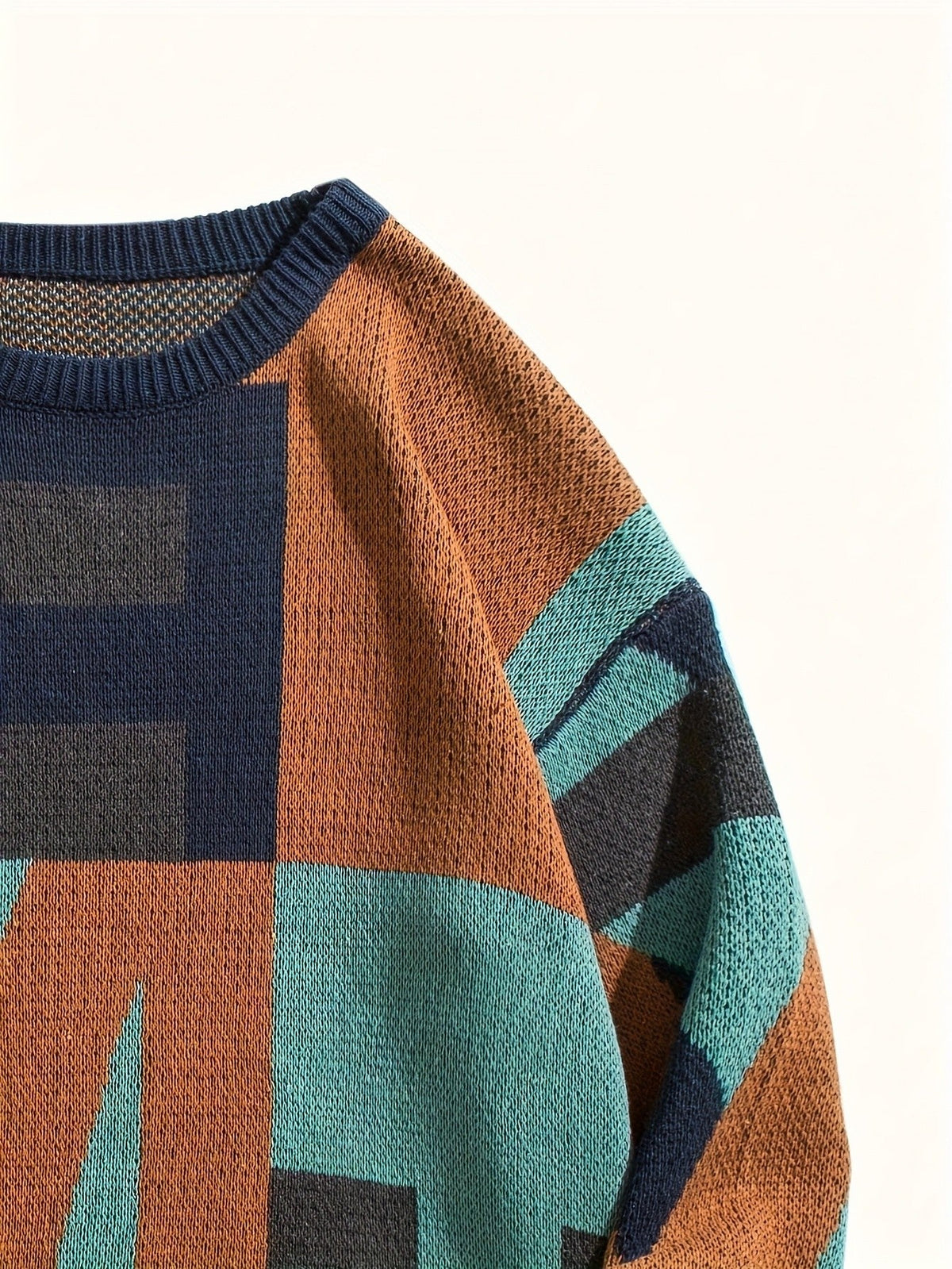 Kael Geometric Pullover
