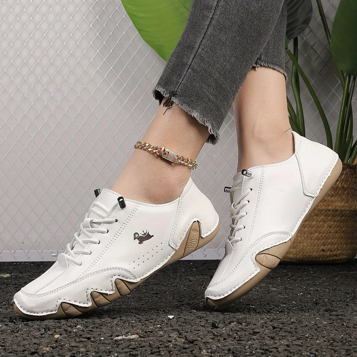 Faelina – Comfortable Slip-On Sneakers