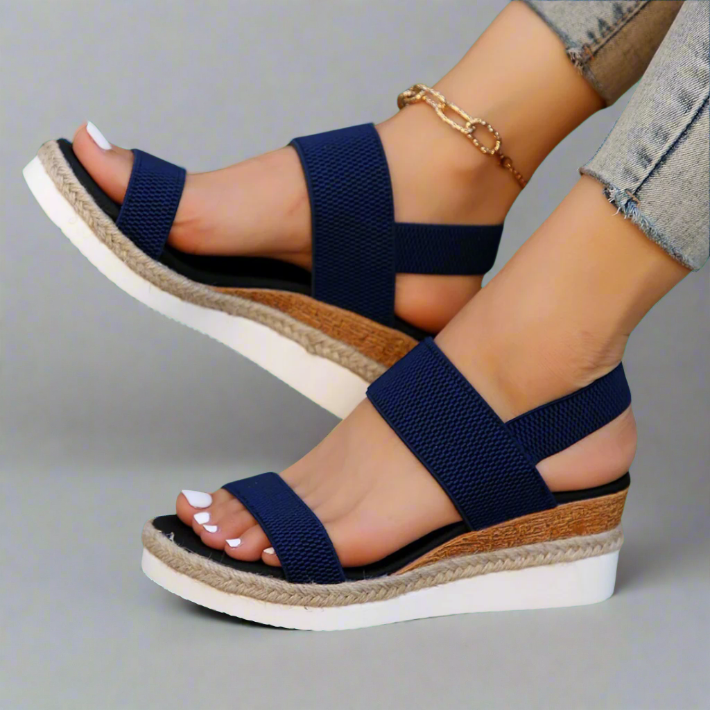 BLACK PLATFORM SANDALS