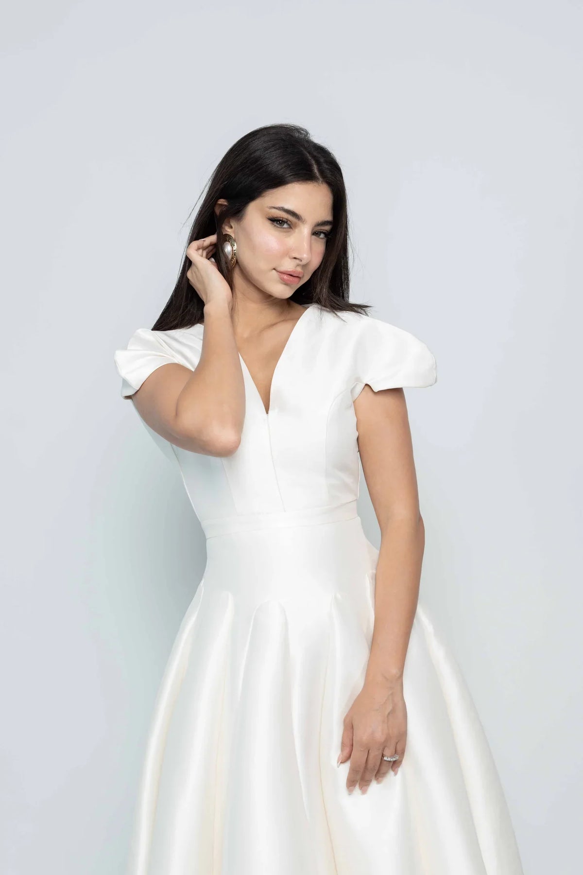Bourgeoise – The Sculpted Elegance Dress
