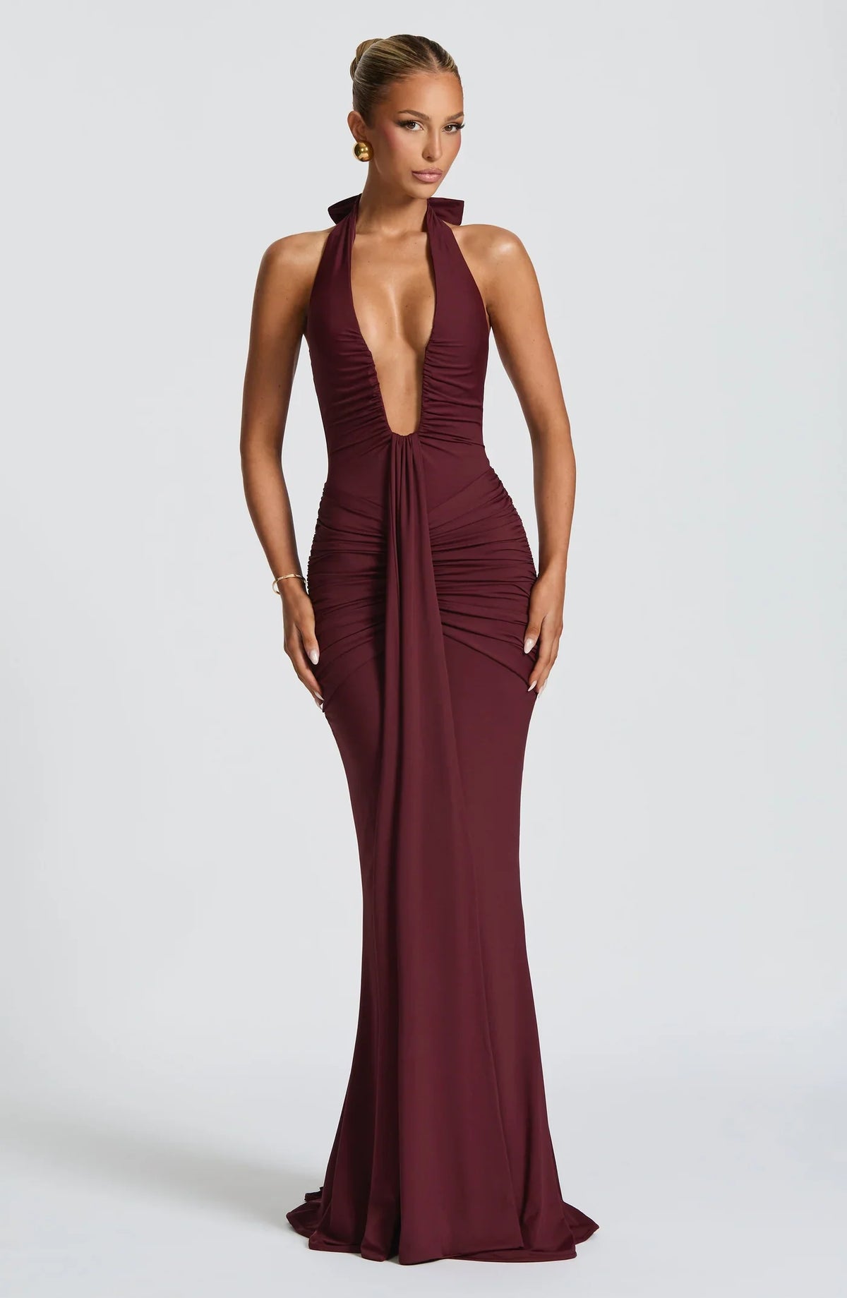 Aura – The Sculpted Goddess Gown