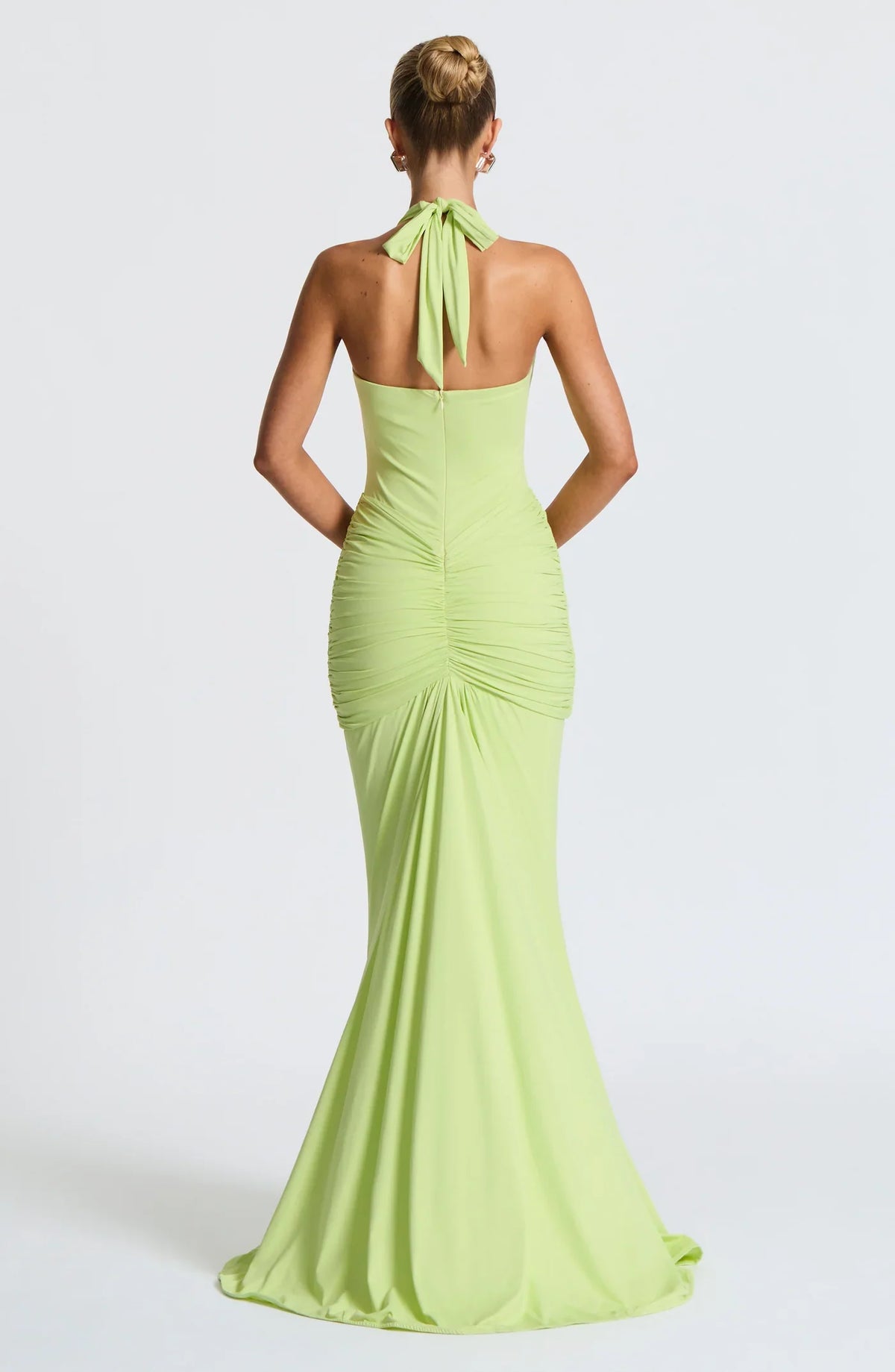Aura – The Sculpted Goddess Gown
