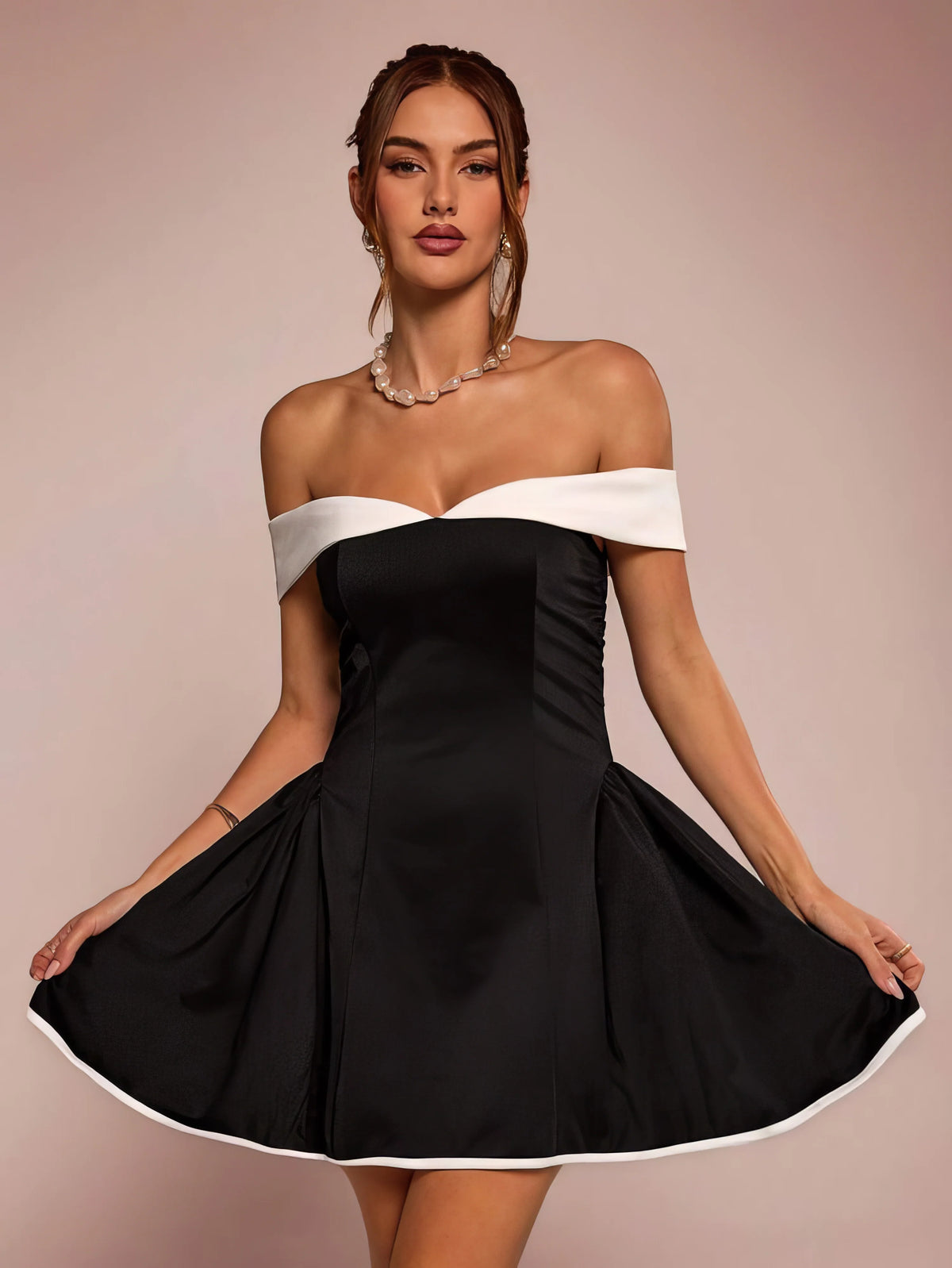 Cabaret – The Black Romance Dress