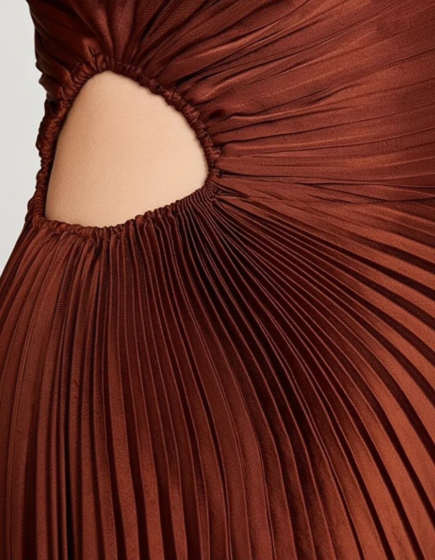 Cassandre — The Sculpted Pleat Gown