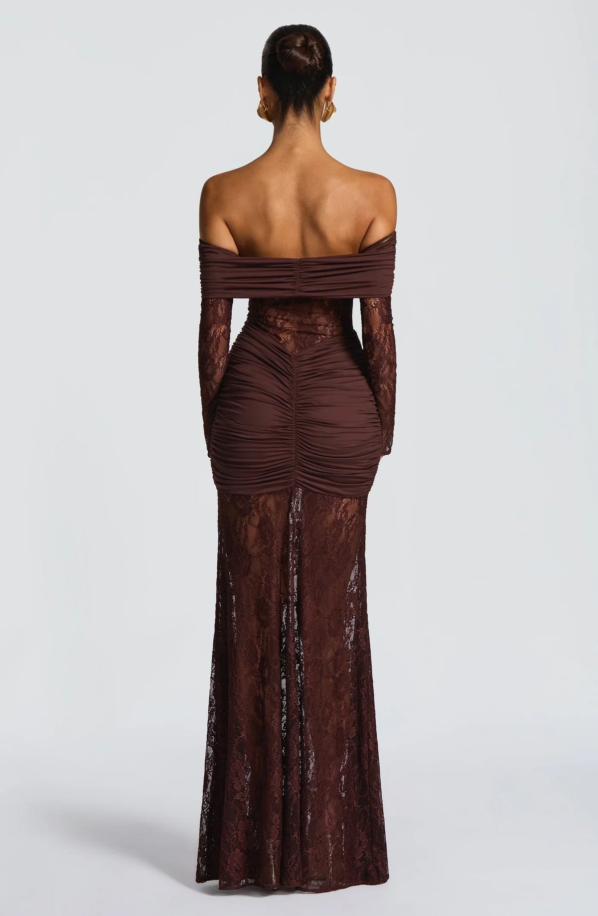 Gracieuse – The Allure Lace Hourglass Gown