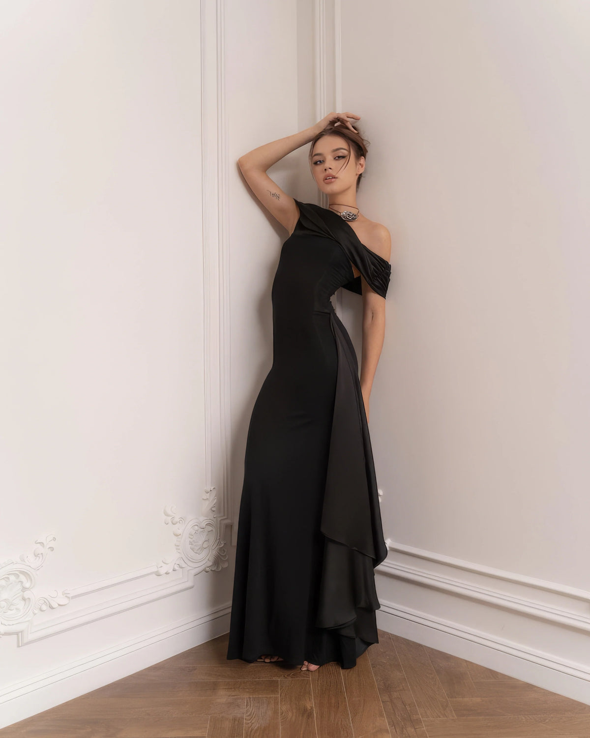 Romantique – The Satin Drape Hourglass Gown