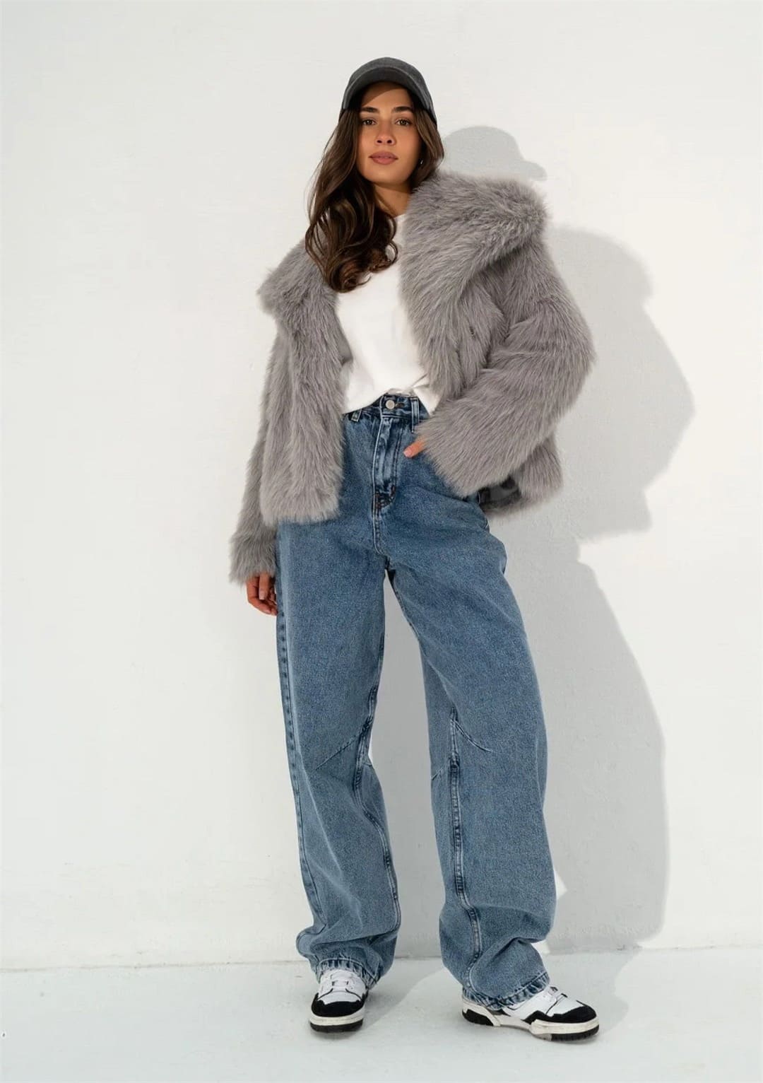 Lilyna – The Luxe Faux Fur Statement