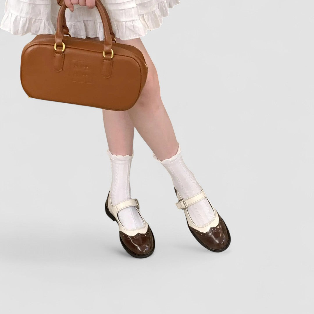 CAITLYN – CLASSIC MARY JANE FLATS