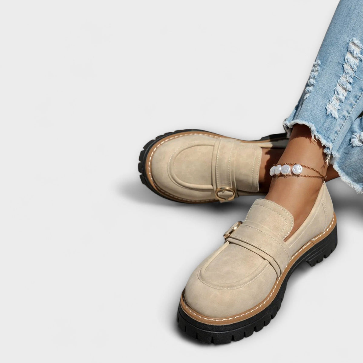 Laura – Everyday Moccasins with Round Toe