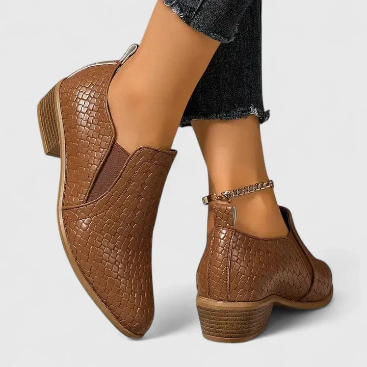 ABBY – CHIC WOVEN ANKLE BOOTIE