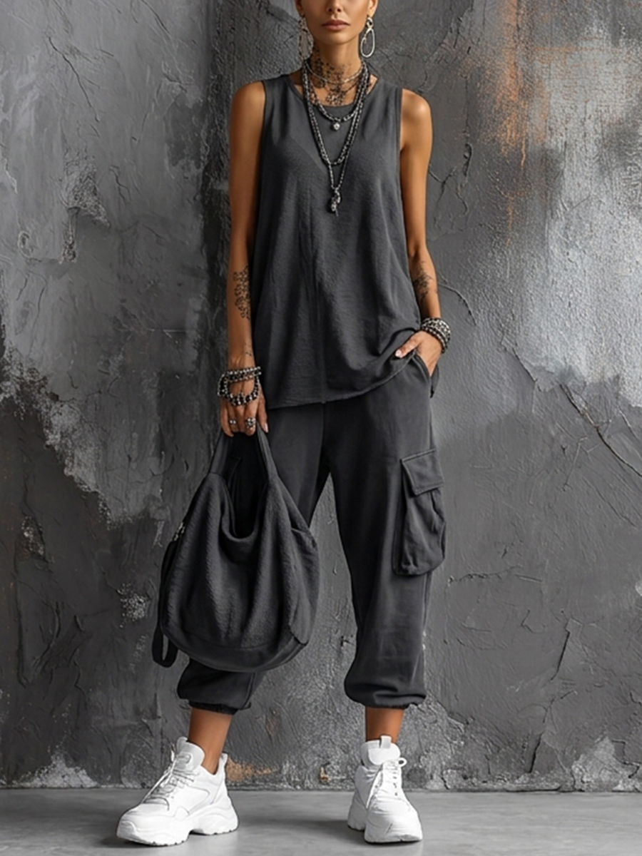 Noemi - Casual Set with Urban Comfort